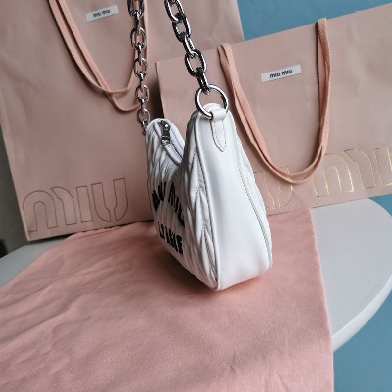 Sweet Bow Female Small Tote Shoulder Bags Simple Bowknot Women's Bucket  Underarm Bag Pleated PU Leather Ladies Chain Handbags - AliExpress